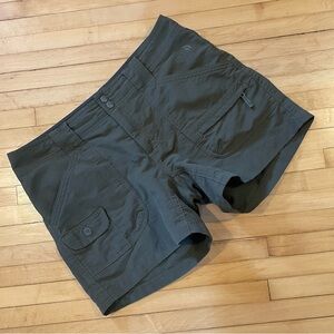 THE NORTH FACE Olive Army Green Nylon Cargo Hiking Shorts Adjustable 4.5" Inseam